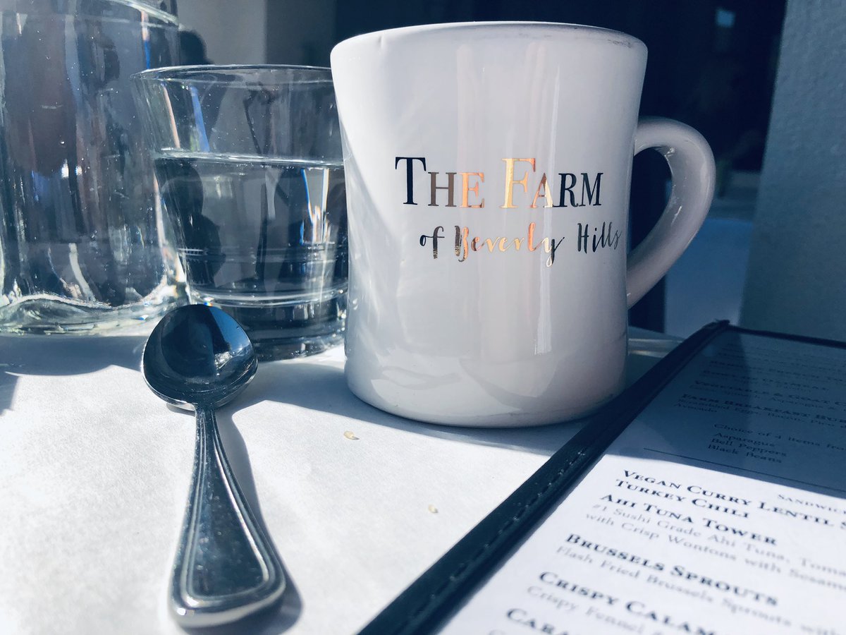 FengShui_HT's tweet photo. Breakfast in Beverly Hills! #WorkLifeBalance #breakfast #BeverlyHills #California #SunnyDay #TheFarmofBeverkyHills #Chi #FengShuiLiving https://t.co/NfNKxnZUc7
