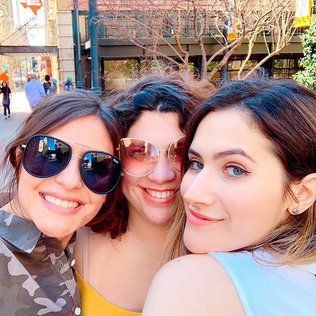 JamiGando's tweet photo. Gracias por venir Queen✨ We love you!! ♡ https://t.co/341NpvILWo https://t.co/Ufiz1S3yDX