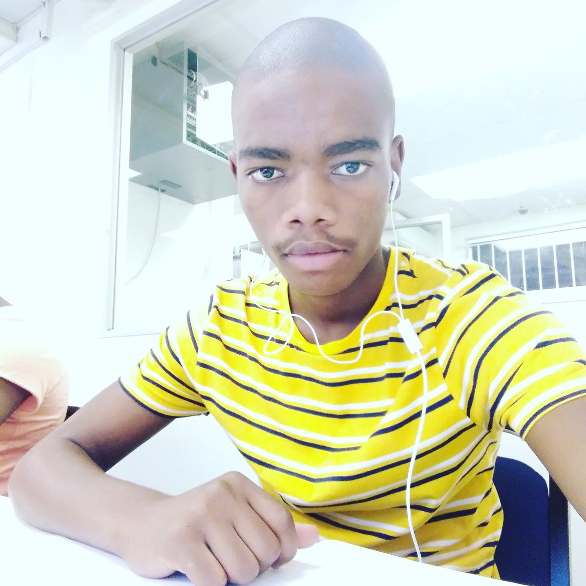 profthus's tweet image. #NewProfilePic