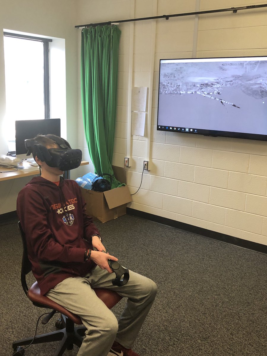 Thanks to @PedersenBHS and @BHSBowTie for inviting me to @virginia_tech to observe the Virtual Reality labs!