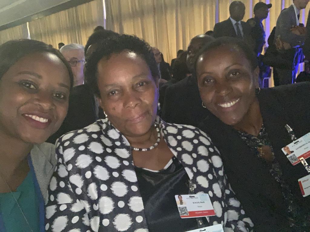 KanzeDena's tweet image. ...na mama zangu @Faridakaroney na Ruth Kagia, pamoja na dada yangu Susan katika kongamano la UNEA-4, Gigiri. Tuwajibike sote katika kutunza mazingira yetu ili  tuboreshe maisha na tustawishe nchi yetu na ulimwengu kwa jumla.
#SolveDifferent