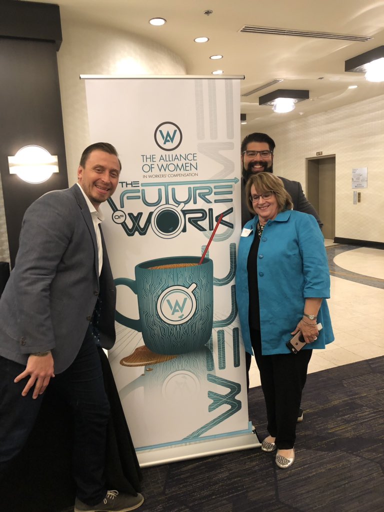 LGin412's tweet photo. @RBlount @sarah_wigington @Megan_Janas @judithconsult is in #PHX! I had the pleasure of meeting her AND @anthonynotleon IRL just last month while I was in town! #ABCD #Beyond280 https://t.co/Ic3gmlBann