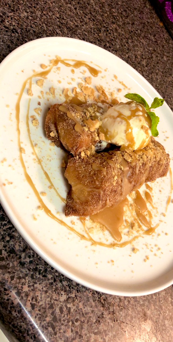 ChefWinnie504's tweet photo. #friedApplePieEggRolls by me #chefWinnie of the #TasteMakersNOLA. You should really treat yourself ijs ask @SoLyrical https://t.co/xII1q4mAVe