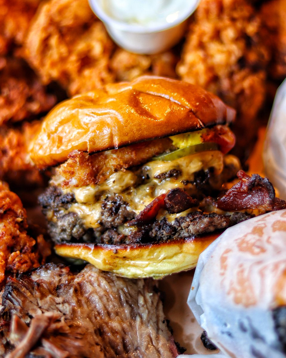Ladies and gents the Red Dog Gooey Louie: Three 4oz chuck steak patties, crispy melty mozzarella sticks and finished with rashers of the finest Applewood smoked streaky bacon. Who’s hungry? #spongebobknowsthescore