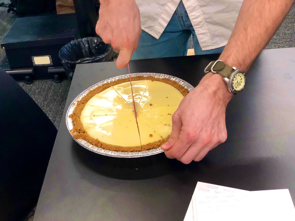 Thanks <a href="/DDesserts/">Danielle's Desserts</a> for the Key Lime for #PieDay !!! Love supporting local businesses in Farragut!