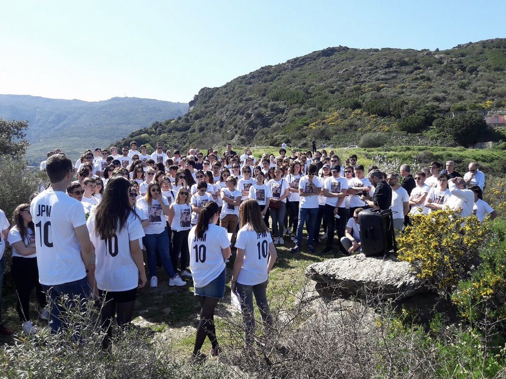 AssociuM's tweet photo. L’associu vous donne rendez-vous le 07 avril à 11 h à Santa Severa où sera posée une plaque suite à l’accident qui ôta la vie à Jean-Philippe suivi à 15h d’une messe en l’église Ste Lucie de Ville-di-Pietrabugno s’en suivra une marche blanche en sa mémoire et un lâché de ballons. https://t.co/0btauVtU1p