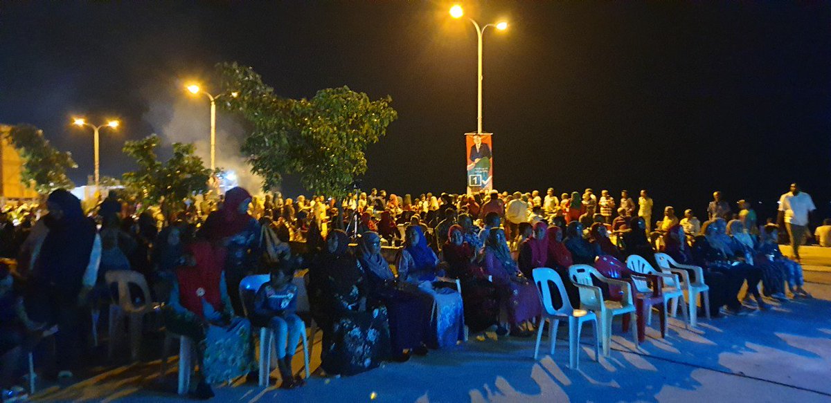 EenInoo's tweet photo. #IB2019 Camapign event "BBQ NIGHT" @mp_ibdidi

#IBsalhi #IBAhVaane #RayyithungeCandidate #CadidateNo1 #JazeeraMP
#HappeningNow https://t.co/HlXuoH9OVc