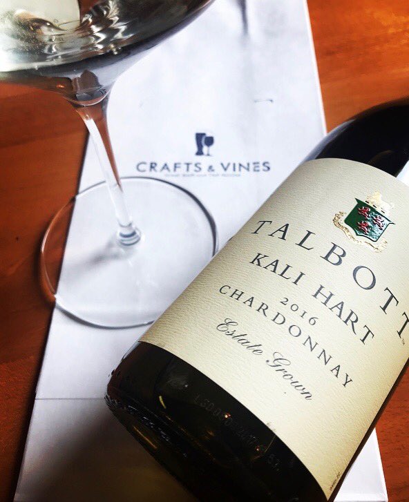 Crafts_Vines's tweet photo. Rain, rain go away! Introducing a sunny new glass pour from @talbottvineyards the Kali Hart Chardonnay. This California beauty has tropical fruit notes and bright flavors. The finish is soft and inviting like a warm spring day after a brutal never-ending winter. https://t.co/2oKpNaQKYP