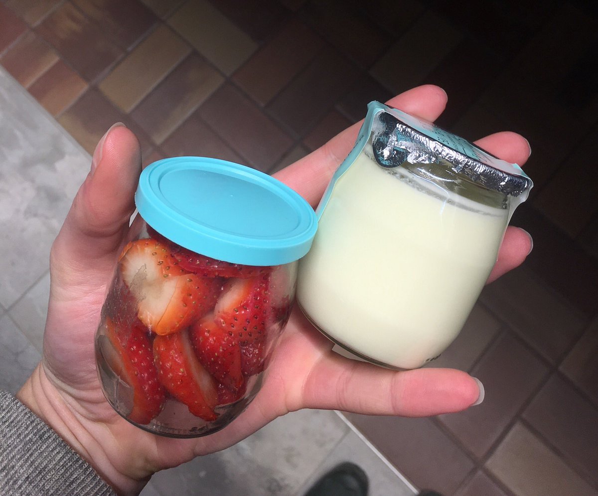 zoebye's tweet photo. I love @RivieraPetitPot yogurt and reusable glass containers! Buy their lids and continue using your yogurt cups! #reusable #plasticfreeUofG https://t.co/VZpFyYdrIP