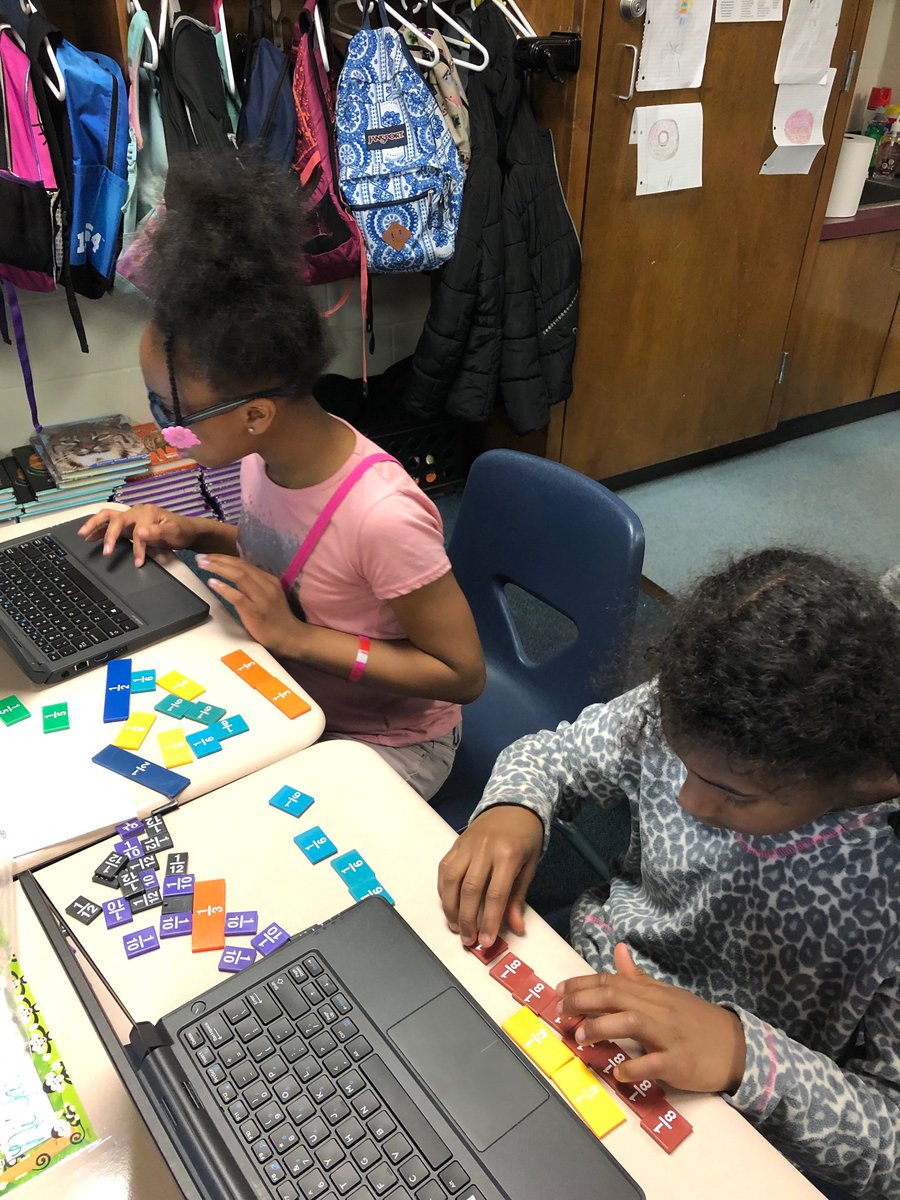 Marcie_FSE's tweet photo. Comparing fractions! We’ve got this! #FSEistheplace2be https://t.co/YHqPqNSkYk