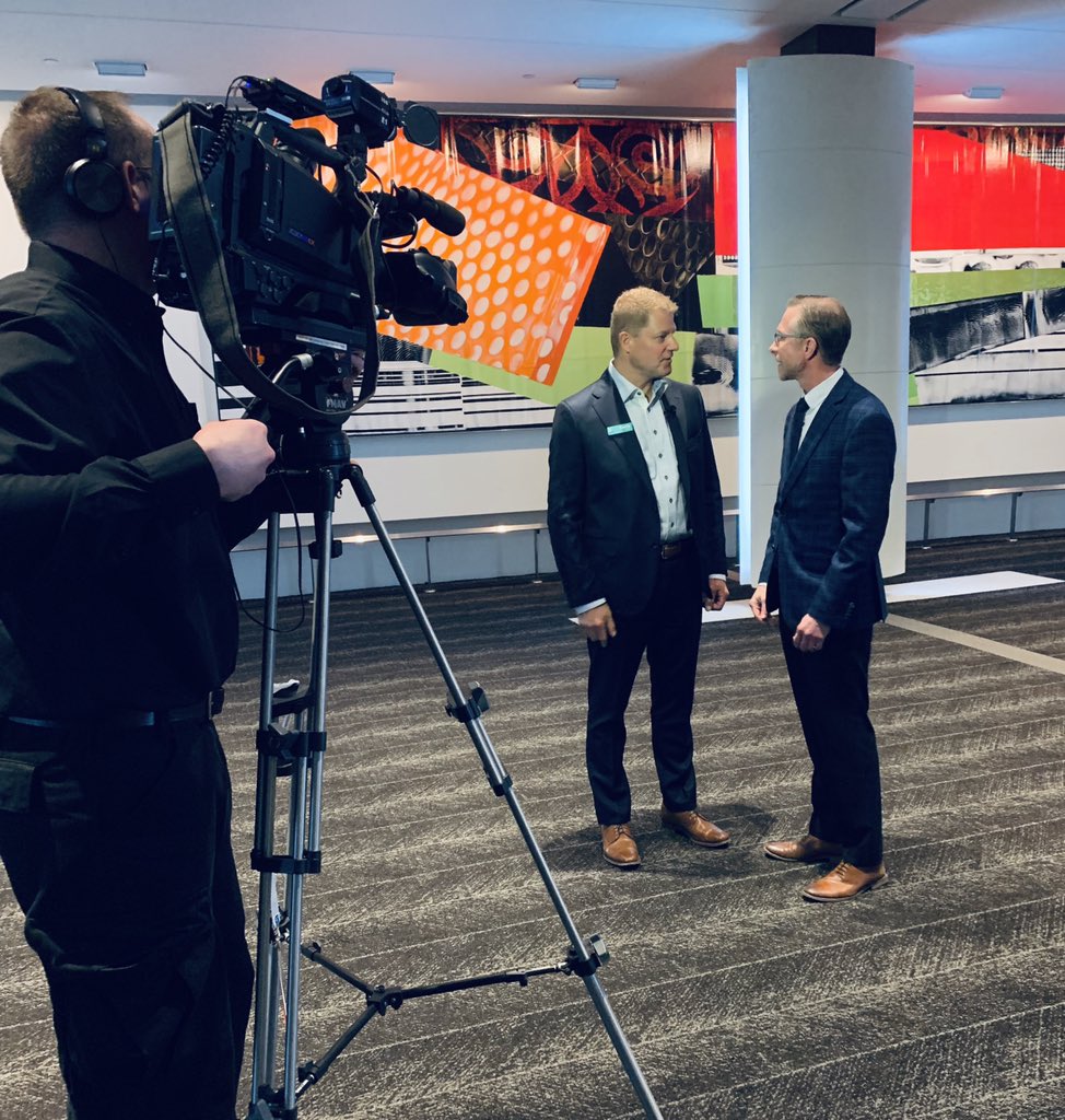 Inspiring morning at <a href="/ACGGlobal/">Association for Corporate Growth</a> Edmonton Corporate Growth Summit listening to @CurtisStange from <a href="/atbfinancial/">atbfinancial</a> talk about growth mindsets, adaptability and continuous learning being the most important investments of the future. Exciting times ahead!