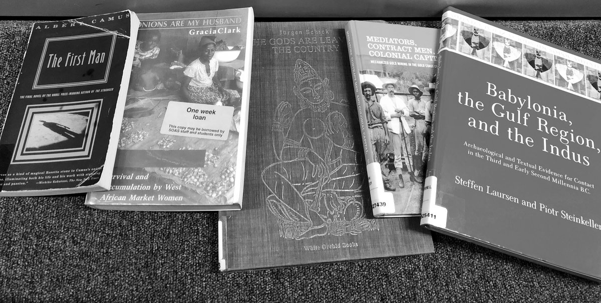 TheRewindersPRJ's tweet image. Escape in books #SOASlibrary