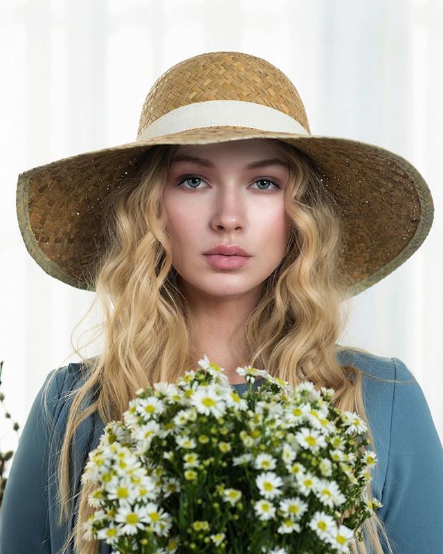 MorrisAntebi's tweet photo. #repost - Smelling the flowers. 
@therunwaycompany 
@nitzaloketch 
@shannon_mill 
@sashasophia 
#love #TFLers #tweegram #photooftheday #amazing #smile #look #instalike #igers #picoftheday #food #instadaily #instafollow #followme #girl #iphoneonly #instag… https://t.co/vtSkjAqJ6m https://t.co/GEgcj2Ct8w
