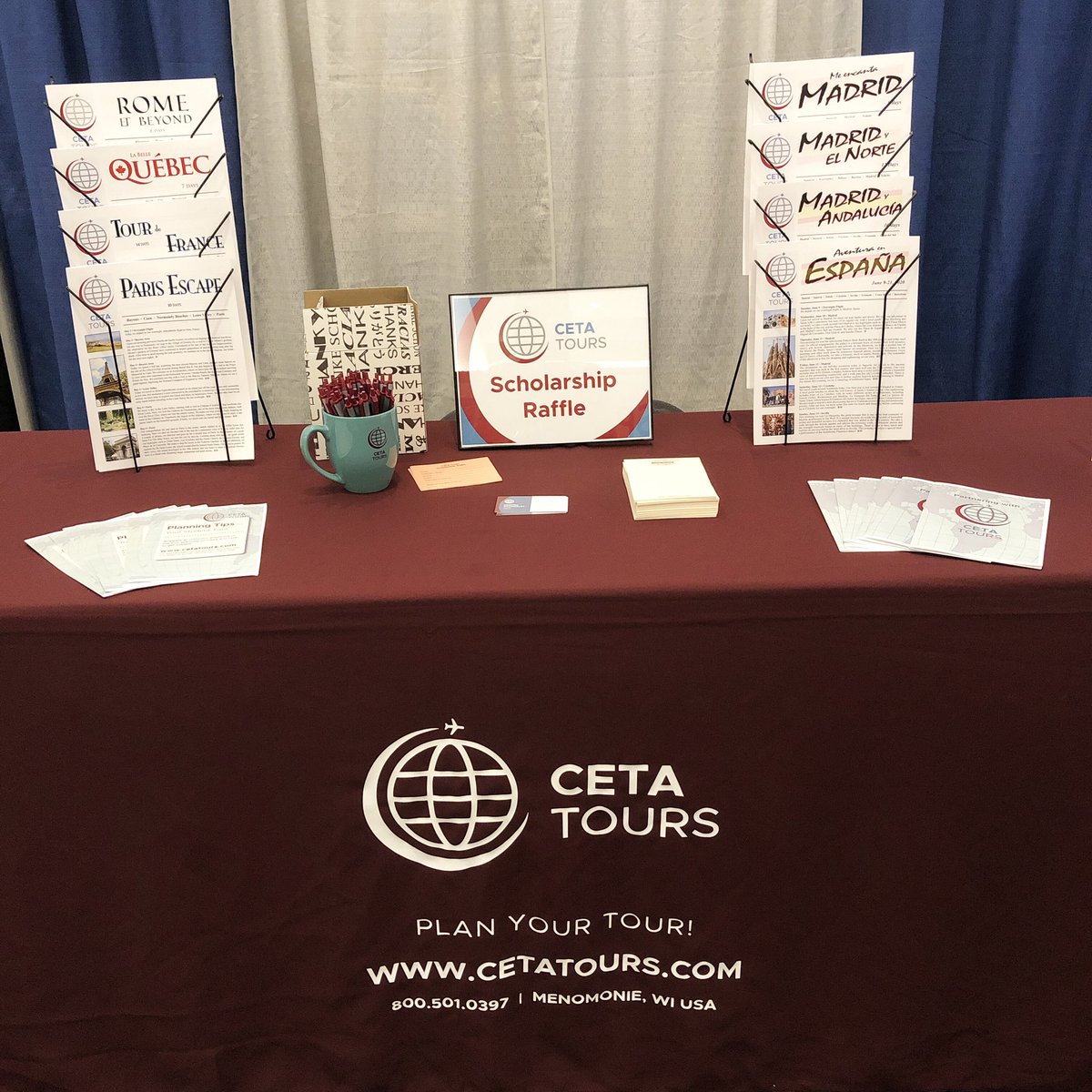 ceta_tours's tweet photo. All set up for tonight’s exhibit hall opening gala in Columbus. Stop by to chat with Kristen. #csctfl19 #lovetotravel #cetatours https://t.co/R6yYSqEIhD