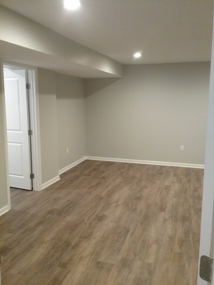 JpascoeC's tweet photo. Finished this exercise room and basement bathroom today.  Another happy customer in the books. #pittsburghbasements #jpascoecontracting #finishedbasements https://t.co/fWRvDVFZhK