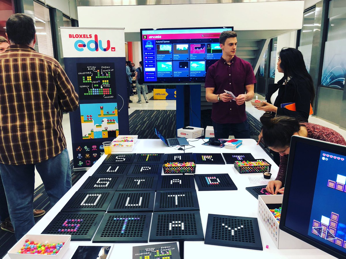 We’re <a href="/venturecafestl/">Venture Café STL</a> making games with @BloxelsBuilder! Come by and see us #stlmade
