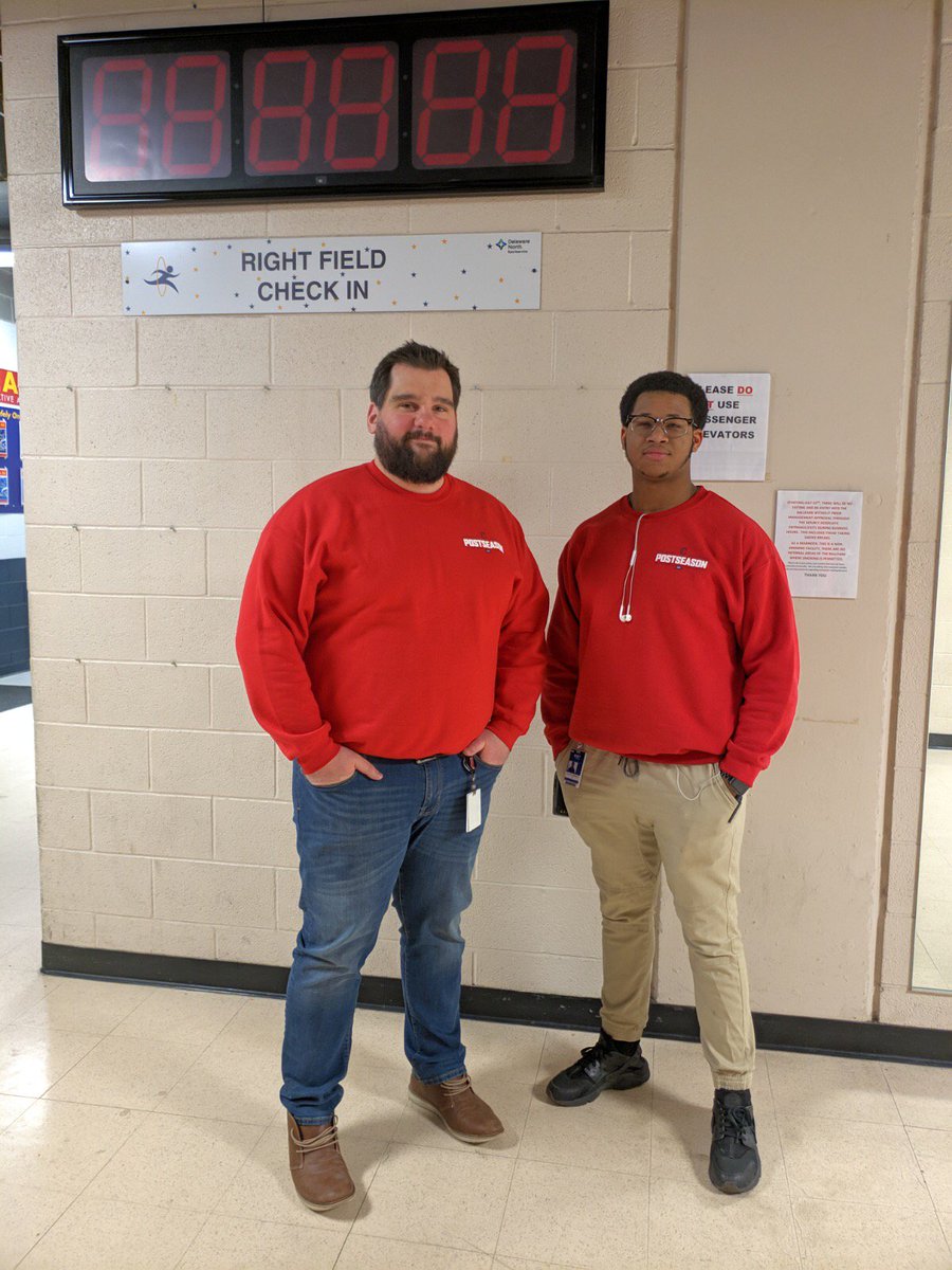8Egan's tweet photo. Go Comets!! Go @Indians !!! Congrats Coventry alum @King_Of_King8 starting his I.T. internship with another Coventry alum @WestSideBrian #coventrystrong https://t.co/oadUhCcYXx