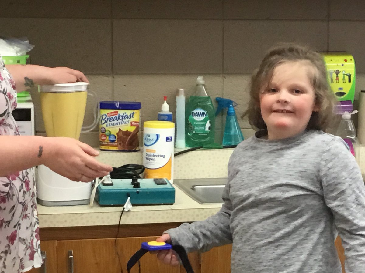 wescopperdce's tweet photo. One of our friends had a birthday today. We celebrated by making some yummy Orange Julius’! https://t.co/OzHmKgEFpi