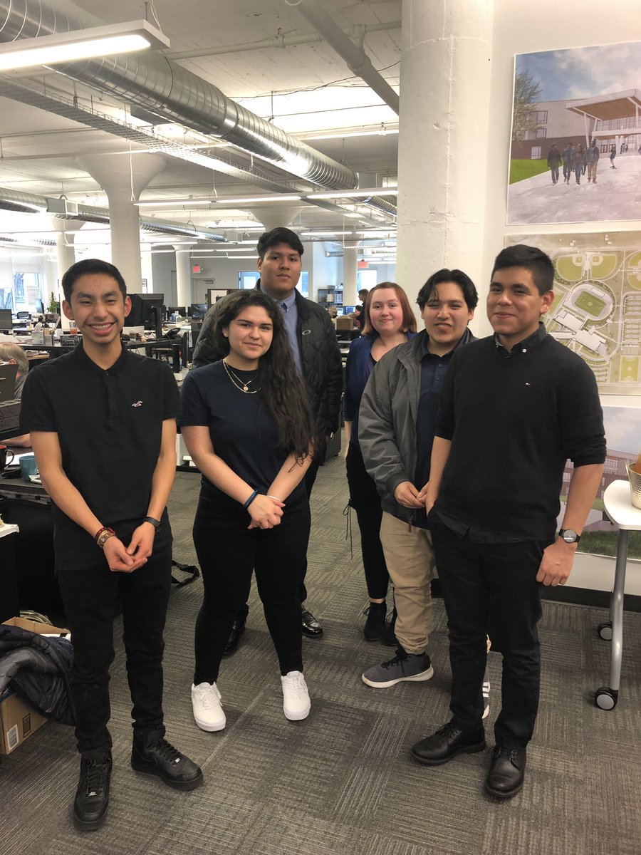 Jkellyplus3's tweet photo. The 3 winning Schoolsnext teams ready to present at the chapter level competition. They’re too nervous to be excited so I’ll be excited for them! #epsedtech #epspride https://t.co/W9LedAemtN