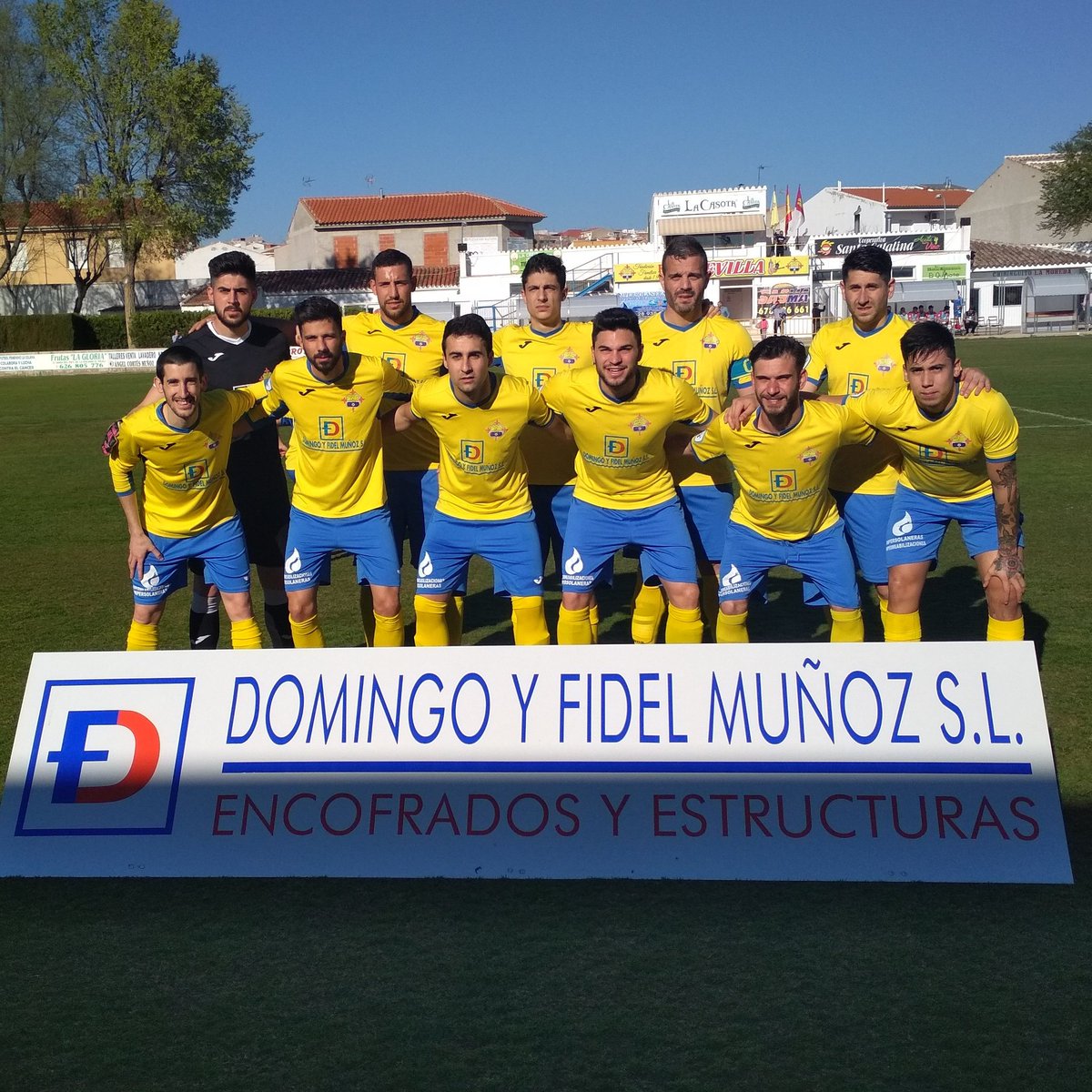 El partido que nos enfrenta en la jornada 29 al Atlético Ibañes, se disputará este sábado 16 de Marzo a partir de las 16:30 horas en Casas Ibañez.

¡¡Recta final, últimos diez partidos de liga y donde lucharemos hasta el final por nuestro objetivo!! 💪 

#VAMOSAMARILLOS