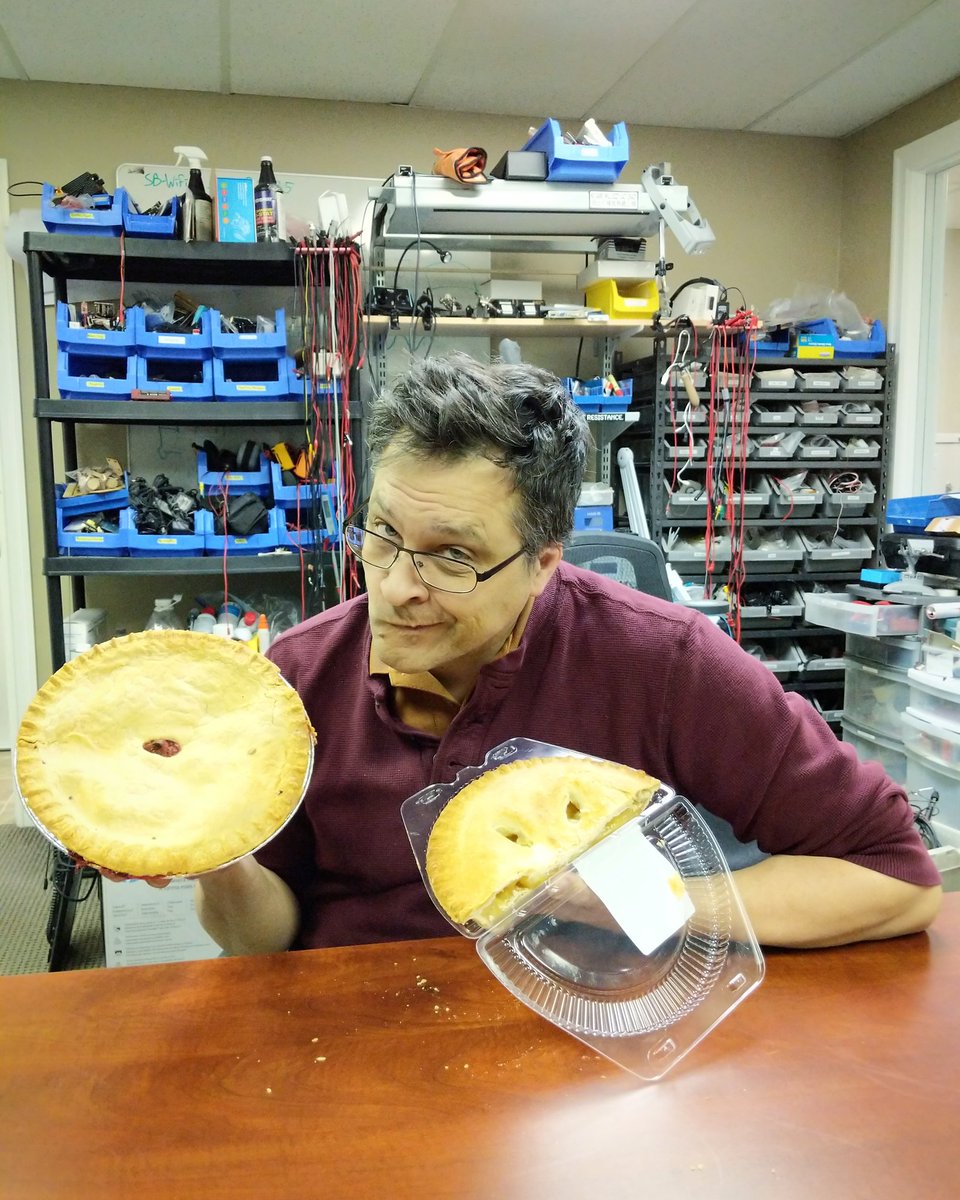 solarbotics's tweet photo. Pi vs Tau? Which one's better?

#solarbotics #π #piday #allkindsofpie #tau https://t.co/zm0IhpQyLw