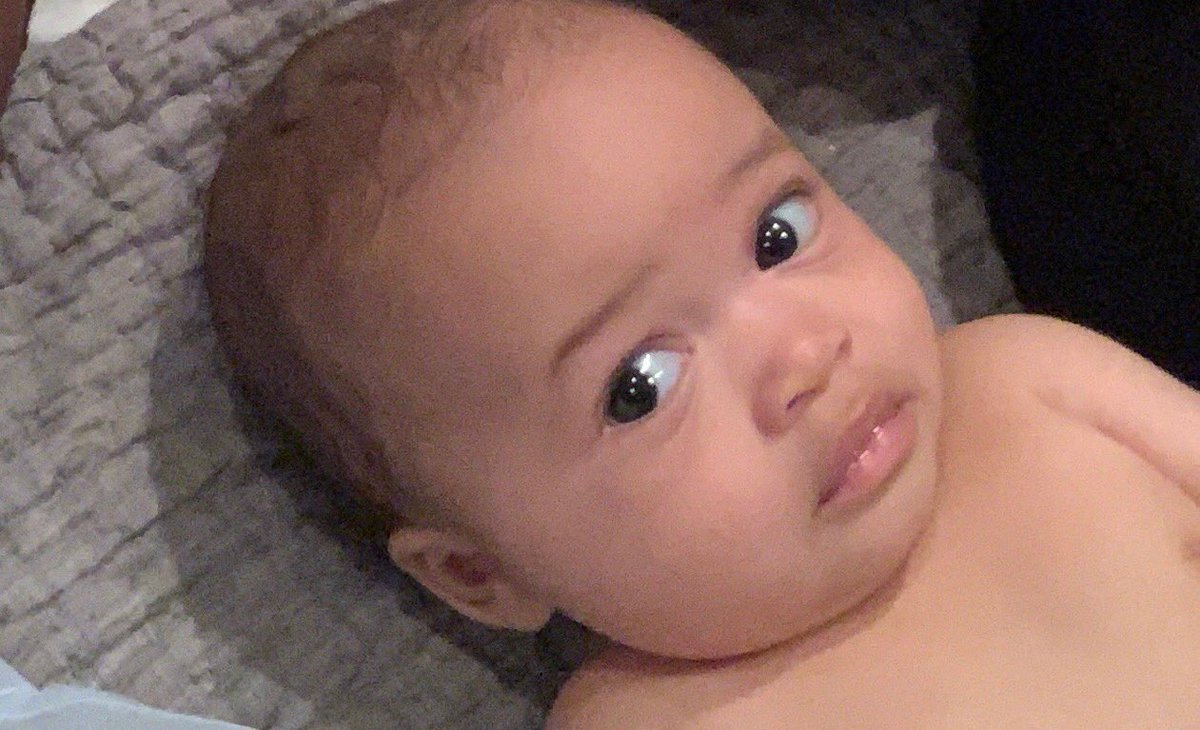 QPTuffy's tweet photo. When I heard ⁦@kahlilforphilly⁩ was coming home for bathtime, I was like... https://t.co/VG0WWZA91A