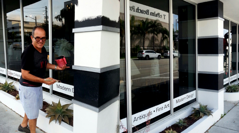 IconicSnob's tweet image. Andy is giving our main showroom an iconic makeover! #iconicsnobgaleries #antiquerow #antiquerowwpb #palmbeach #palmbeachliving #palmbeachdesign #interiordesign #westpalmbeacharts #designgallery #palmbeachdesigner #palmbeachinteriordesign #southfloridadesign #ilovewpb