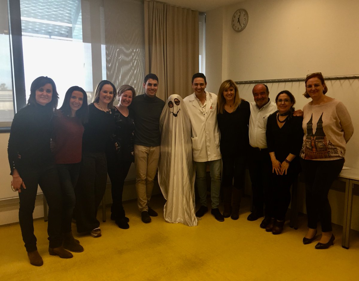aciartd's tweet photo. Tarde intensa i enigmes resolts. Tres grups amb tres sessions Escape Room. Activitat innovadora i exitosa!!Gràcies als participants i a Campus Salut Mar. https://t.co/PFsQl0txjU