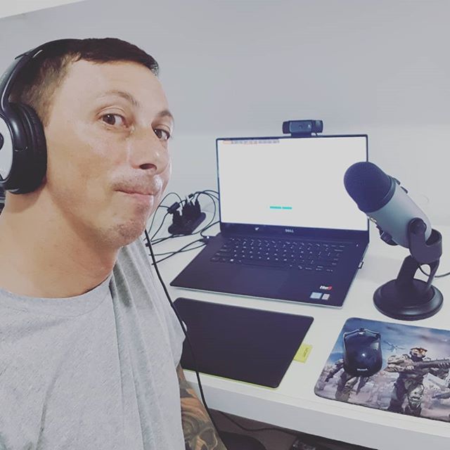 DanielDonda's tweet photo. E vamos trabalhando que os hackers estão a solta. #webinar #Quest4Success #lifeatquest #cybersecurity https://t.co/7fmiHTlypw https://t.co/2eRroHGVjr