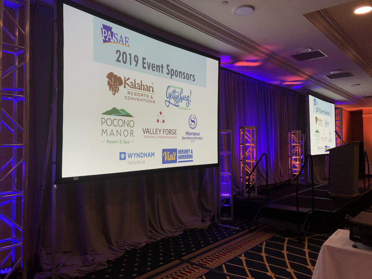 JPLilleyAV's tweet image. A few pictures from the opening session of the #PASAE Expo 2019. Using our new 12,000 lumen laser projectors to make the presentation pop! 

#KnowItWorks #DoLiveBetter #12KLaserProjector #EventLighting #CorporateEvents #AssociationEvents