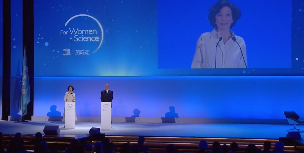 .@AAzoulay « Dans toute son histoire et jusqu’aujourd’hui, la science est l’un des multiples domaines où les femmes sont les grandes oubliées des représentations sociales. » 
Restez connectés pour suivre la cérémonie en direct on.unesco.org/2CbPiQN  
#FemmesEtScience #FWIS