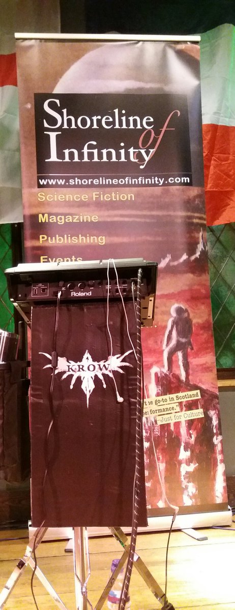 Soundchecked and ready to rumble at the special #InternationalWomansDay2019 edition of @shoreinf's #SciFi event!
#Edinburgh #ScienceFiction