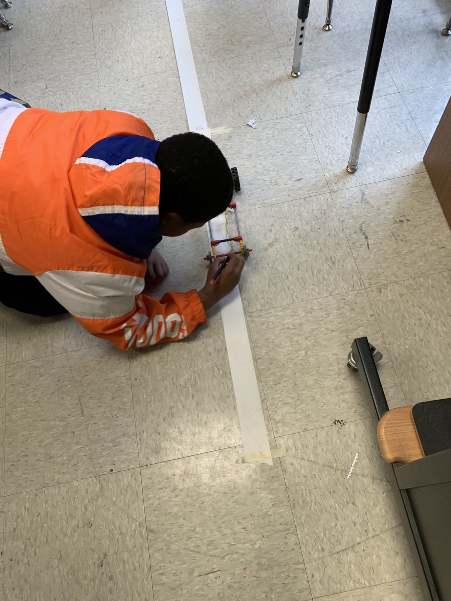 IndependentSGR's tweet image. Today we add a force to help our cars move faster. #HappySciCoach #ibra