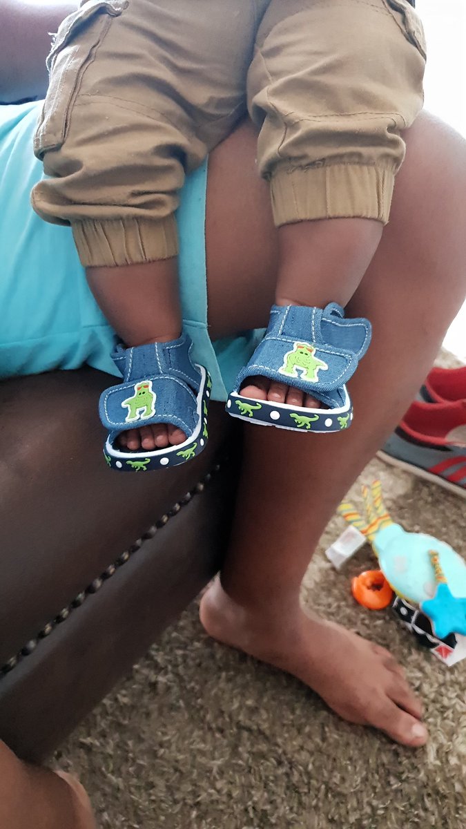 lane187's tweet photo. @nyaikae #ShoeGameThursday https://t.co/AL3mZ1rsMQ