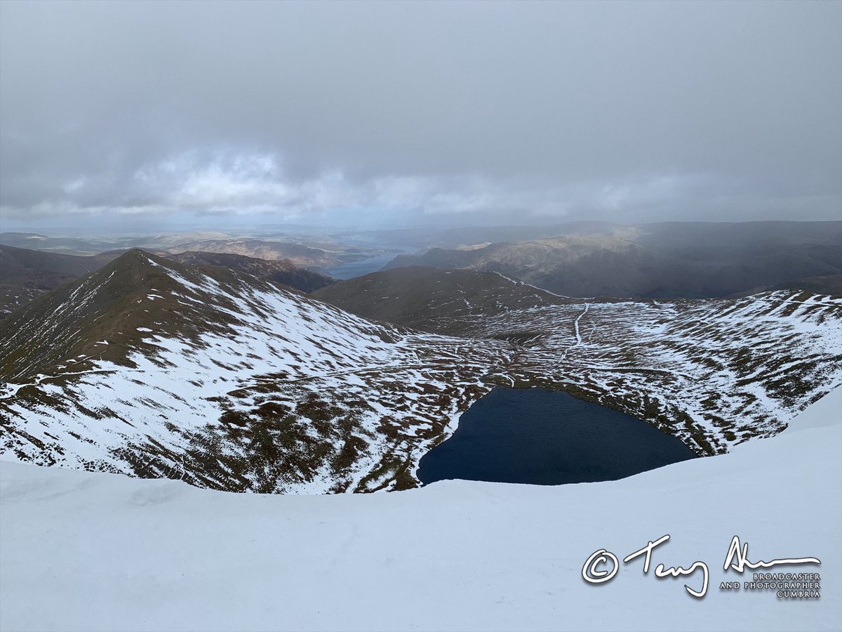 Home by my fire after a top day filming felltop assessor Zac doing his duty for <a href="/LakesWeather/">Fell Top Assessors</a> for ‘Life of a Mountain: Helvellyn’ ❄️⛰📽 #lakedistrict Was a bit rough out but not as bad as we anticipated but we’re prepared for 👍 <a href="/metoffice/">Met Office</a> <a href="/lakedistrictnpa/">Lake District</a> <a href="/Petzl/">Petzl</a> <a href="/lyonequipment/">Lyon Equipment</a>