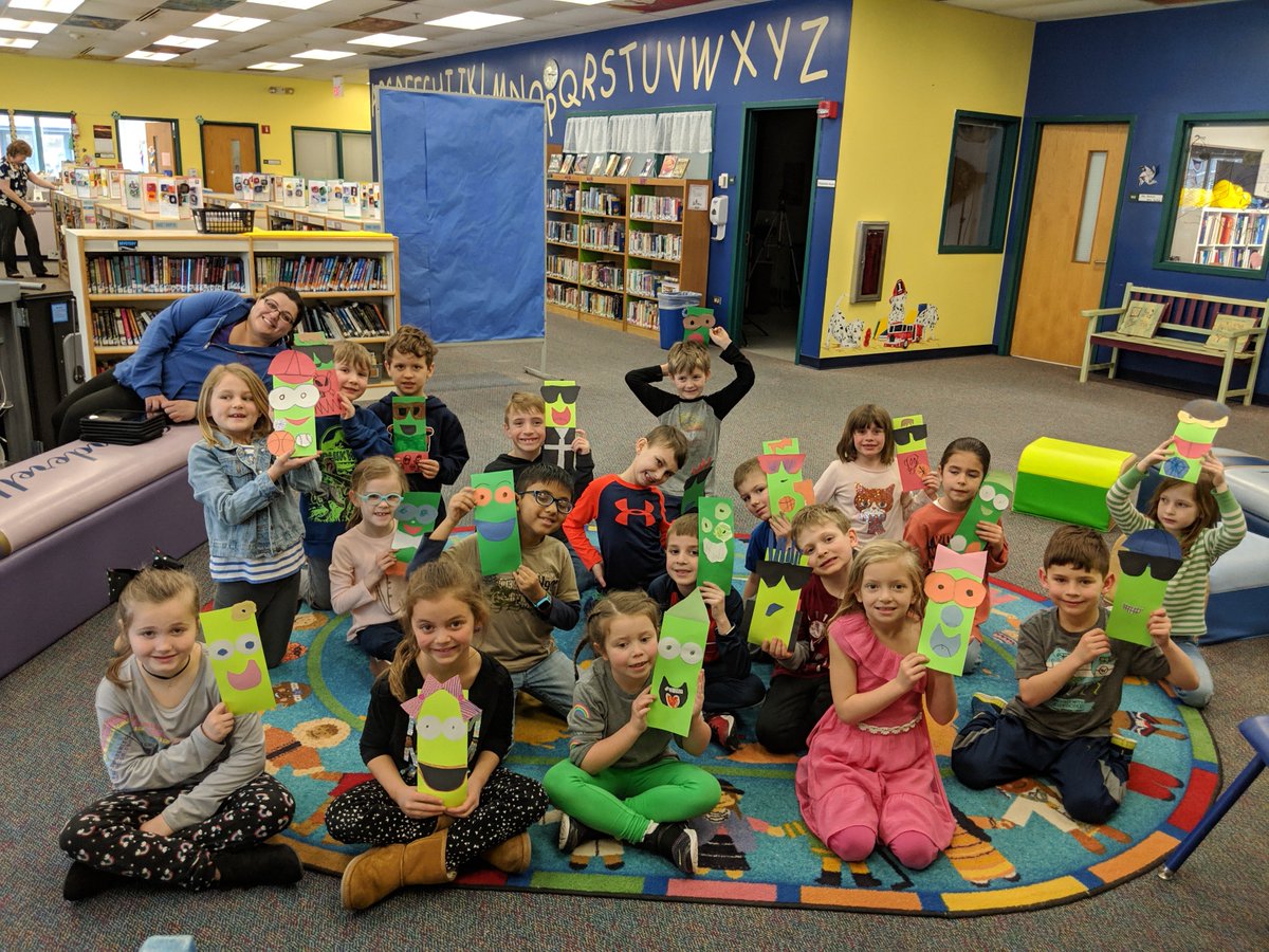 We are growing! Check out our grass inspired by the book We Are Growing! <a href="/WestgateLMC/">Westgate LMC</a> #WGLeads <a href="/AHSD25Westgate/">Westgate Elementary</a>