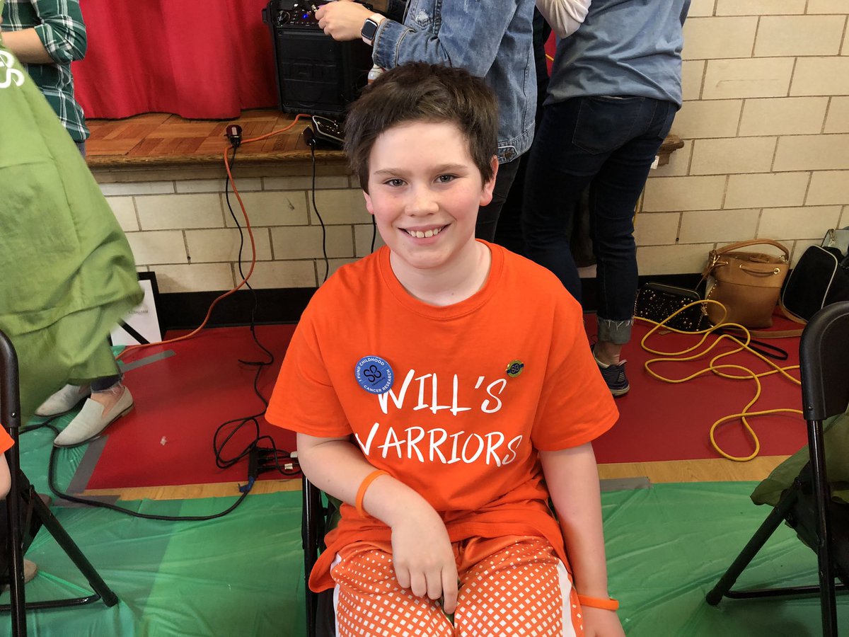 BethTortd101's tweet photo. #ForestHills101 donates to @StBaldricks Thank you @salonhypefor donating your time! #WSD101 https://t.co/jos2ajwf39