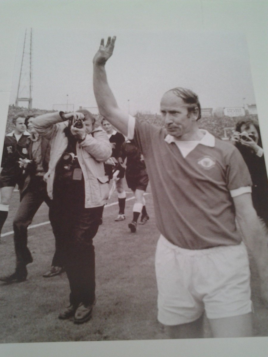 YesterdaysStars's tweet image. 🇾🇪 Bobby&apos;s farewell 🇾🇪

#TrinityWeek