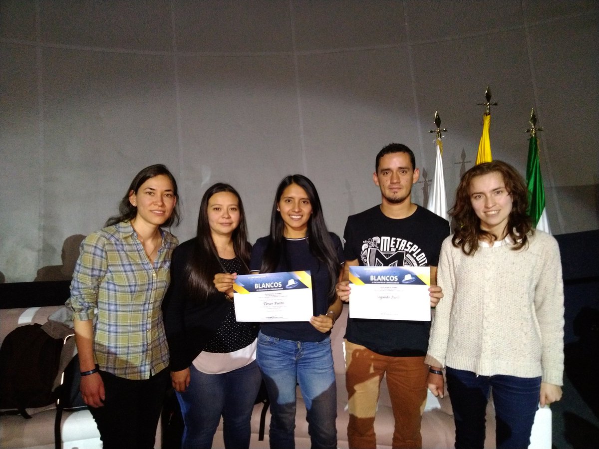 ShieldNow's tweet photo. Felicitaciones equipo!! 2do y 3er lugar en el CTF del congreso #SombrerosBlancos2019 cc @o4it https://t.co/2sjd9GhqRU