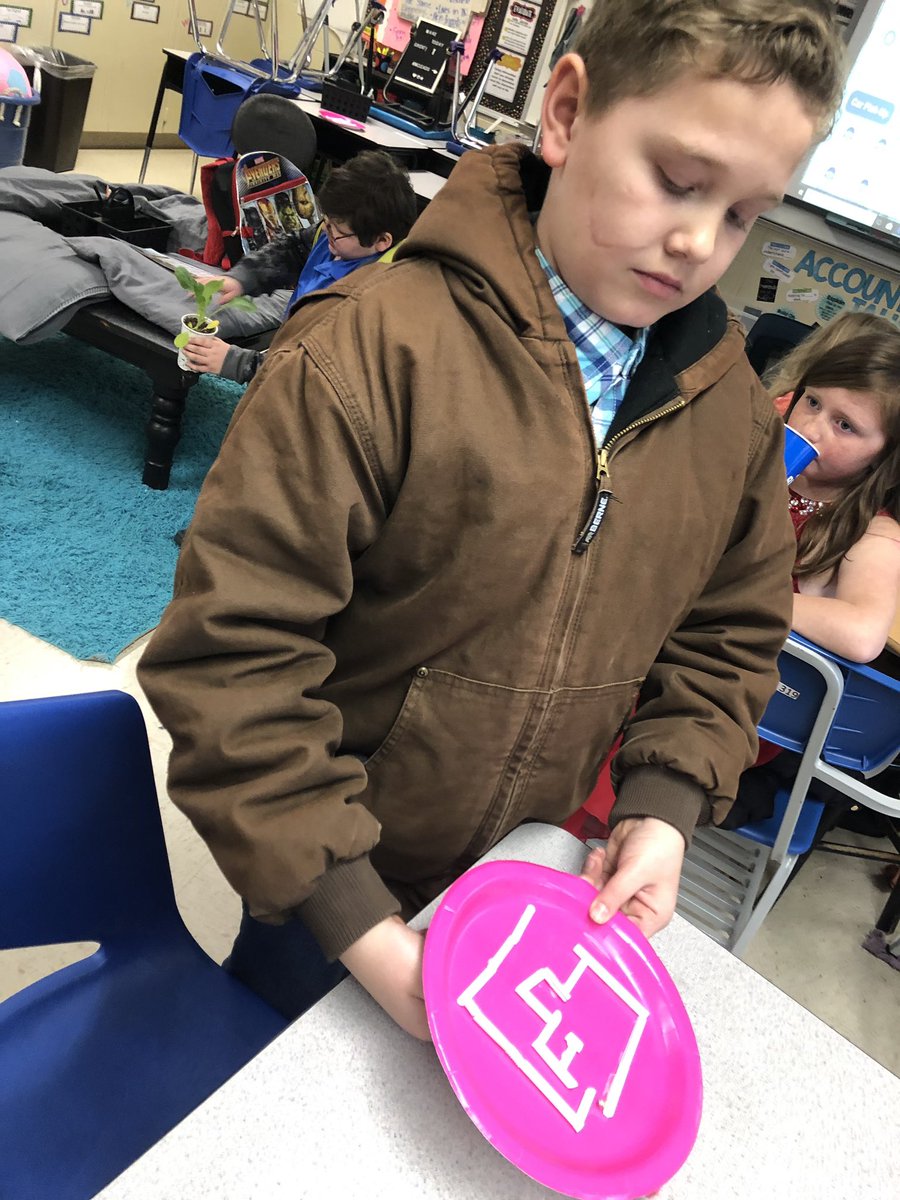 Deborlee's tweet photo. Magnet mazes... the students created their maze and then raced the timer to see who could finish fastest! #MCLeads #magnets https://t.co/1TmX9Rycpp