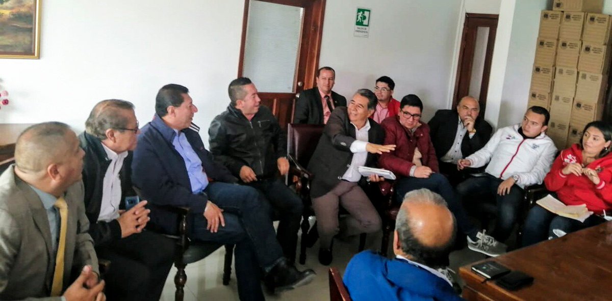 Alcaldia_Soacha's tweet photo. En #Soacha se construirá el Banco Municipal de Agua (BAMA), obra que con una inversión de $669 millones beneficiará a la población rural de la Provincia Soacha – Sibaté https://t.co/zWpMO5SvTK