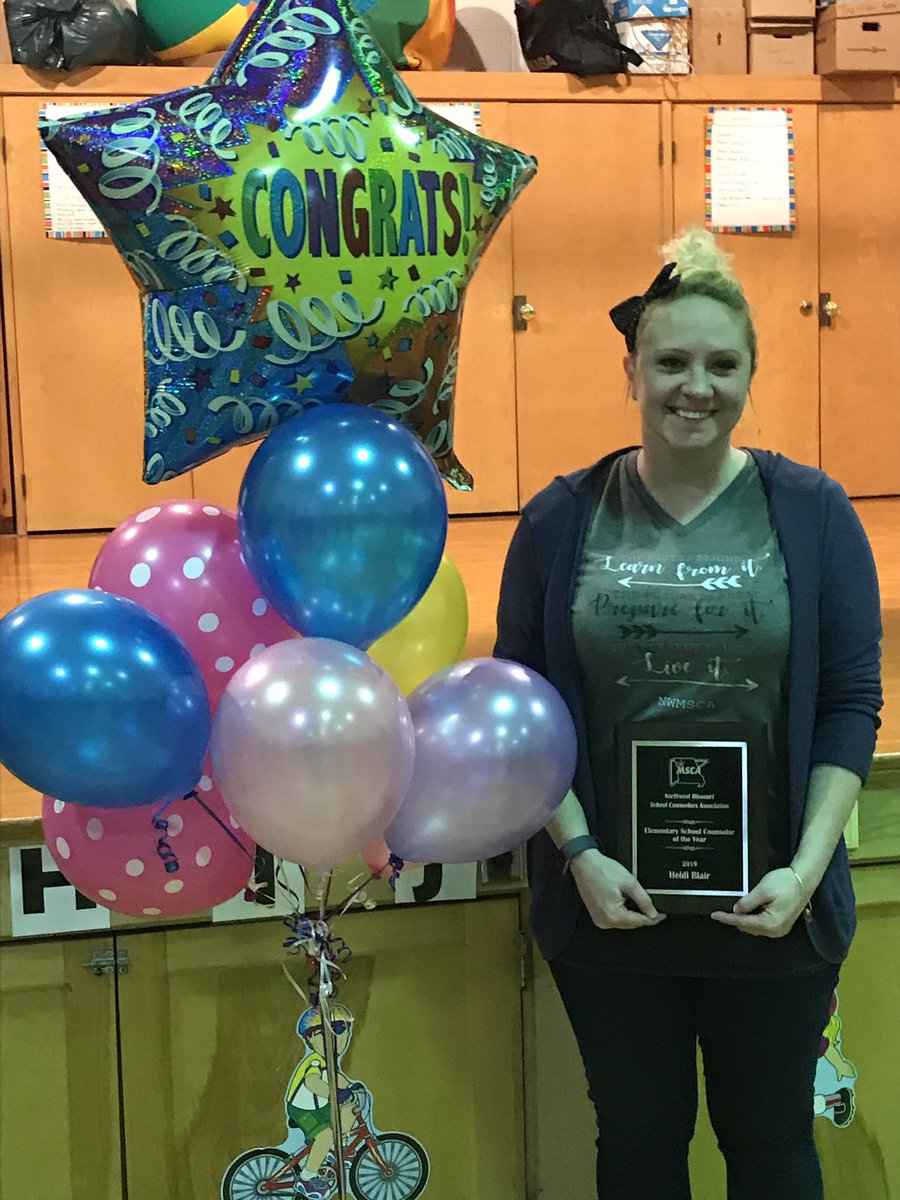SJSD_Counseling's tweet photo. Congratulations to Skaith Counselor @BlairsBlips on being selected as Elementary School Counselor of the Year by NWMSCA! Well deserved recognition! We are proud of you! https://t.co/g54NER6LSj