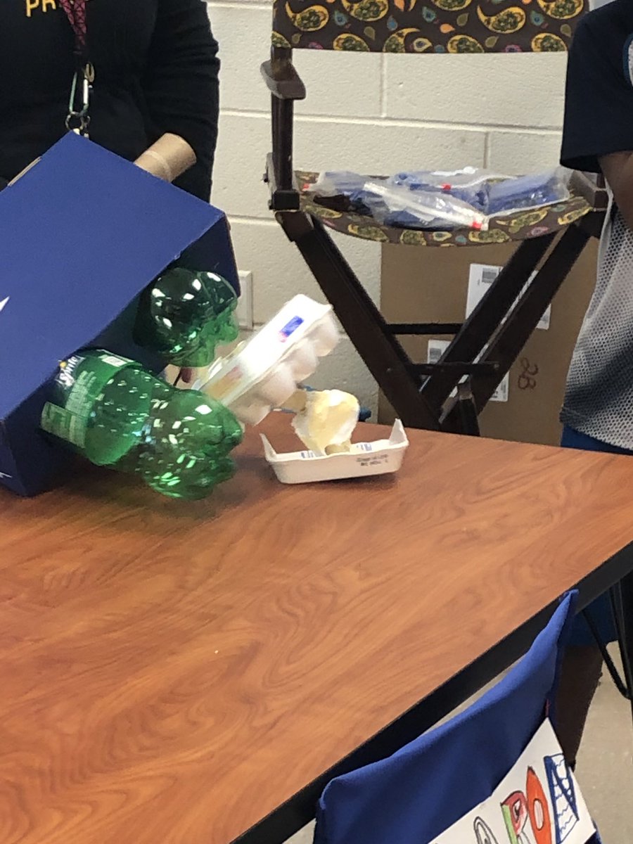 ClatterbaughS's tweet photo. 3 grade 🎯 Ss creating a prosthetic for Roz! The best part? We all FAILED!! #firstattemptinlearning #timetoredesign #lovetothinkhere @ReneeGarriss @WhitSpooner @CobbAlp @kfyoder1 @MrsRoach4 #thewildrobot @MtnViewES #perseverance https://t.co/8VwWiW9jZT