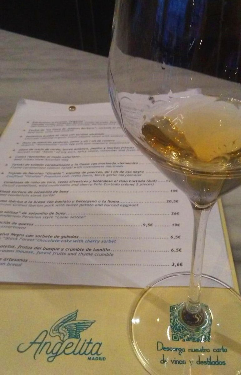 Estar en la carta de <a href="/madrid_angelita/">Angelita Madrid</a> con nuestra Manzanilla Apartada "LAS BOTAS" es un orgullo. 
Muchas gracias!!
#TemplosdelJerez #Madrid  #LasBotas #Manzanilla #BalandroVinos