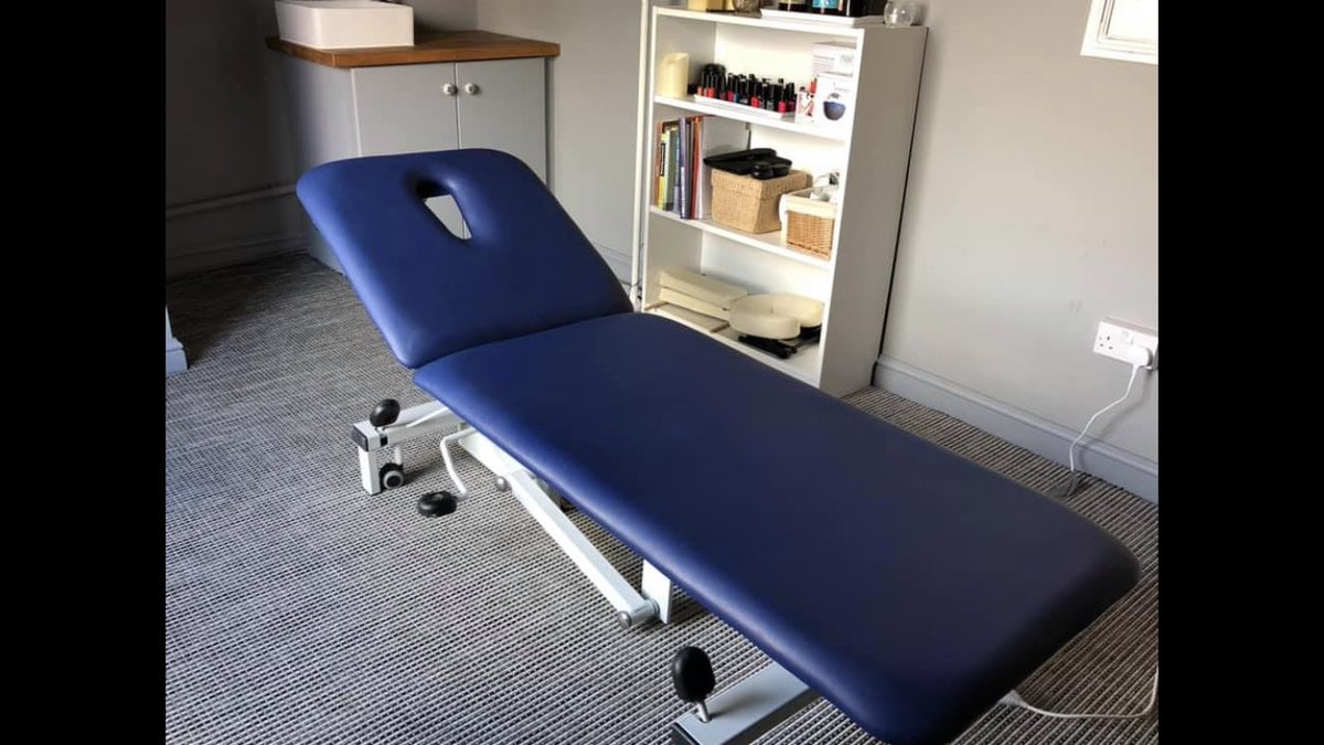 marypacitto1's tweet photo. Loving my new hydraulic massage couch, what a difference it makes, for me and my clients 🤗 https://t.co/jY8GhcnzKx