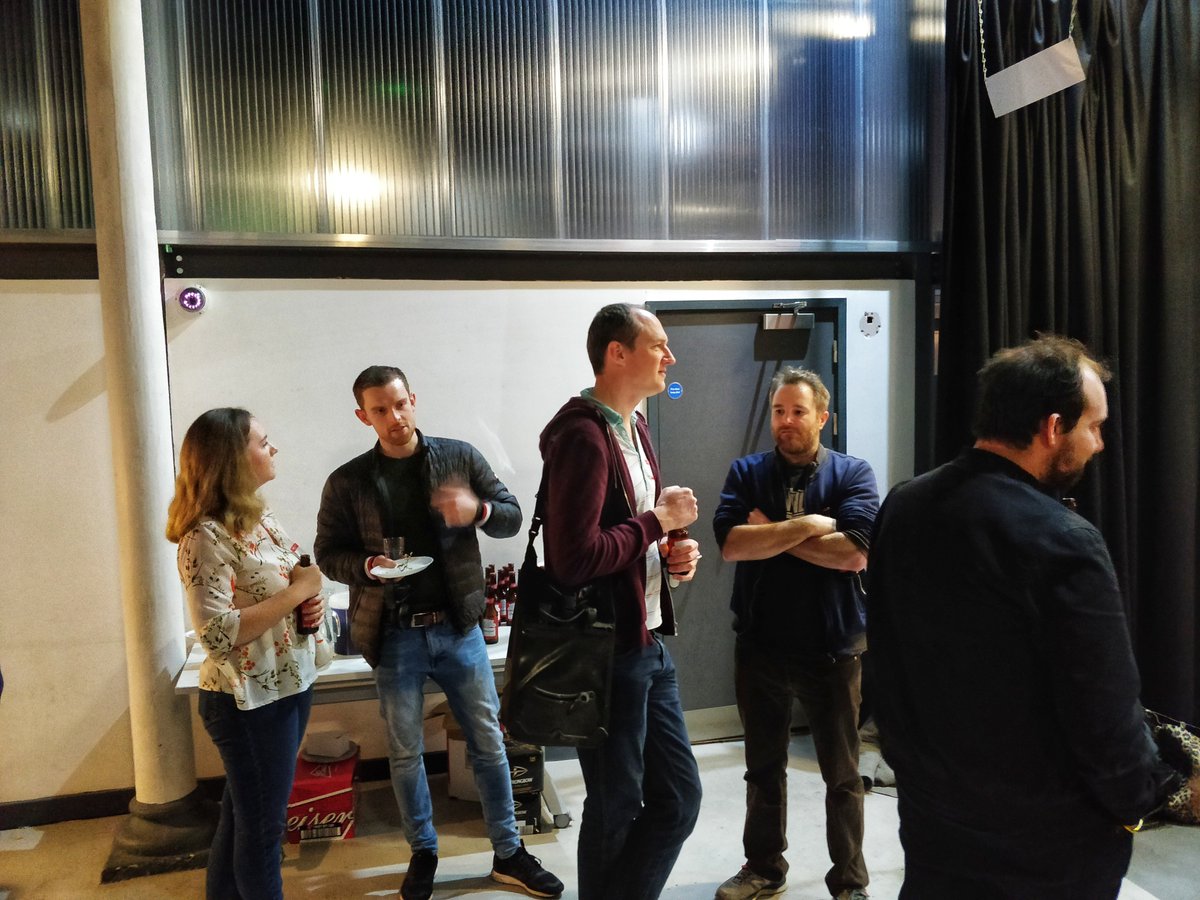 TheCookiesHQ's tweet image. The nibbles are going down well! 🍉🥪🍡🥙🍪

#DBM #DBM8 #buildandlaunch #meetup #networking