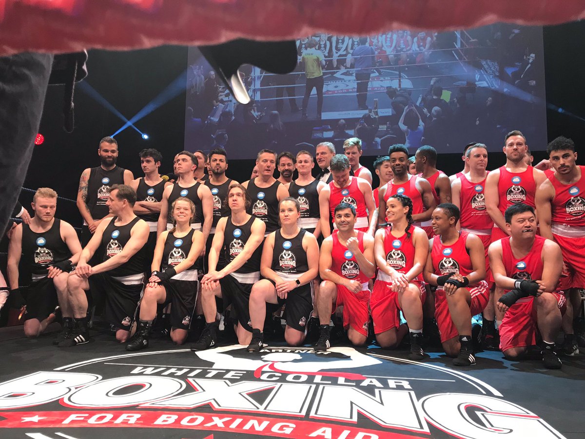 SalesTripLtd's tweet image. A different evening for the team tonight at #partnerboxing with our friends at @sapient_i7! 15 bouts all for a great cause and there’s still time to donate to @SportsTraiderUK. Follow @SFPartnerEvents for the live feed 🥊
