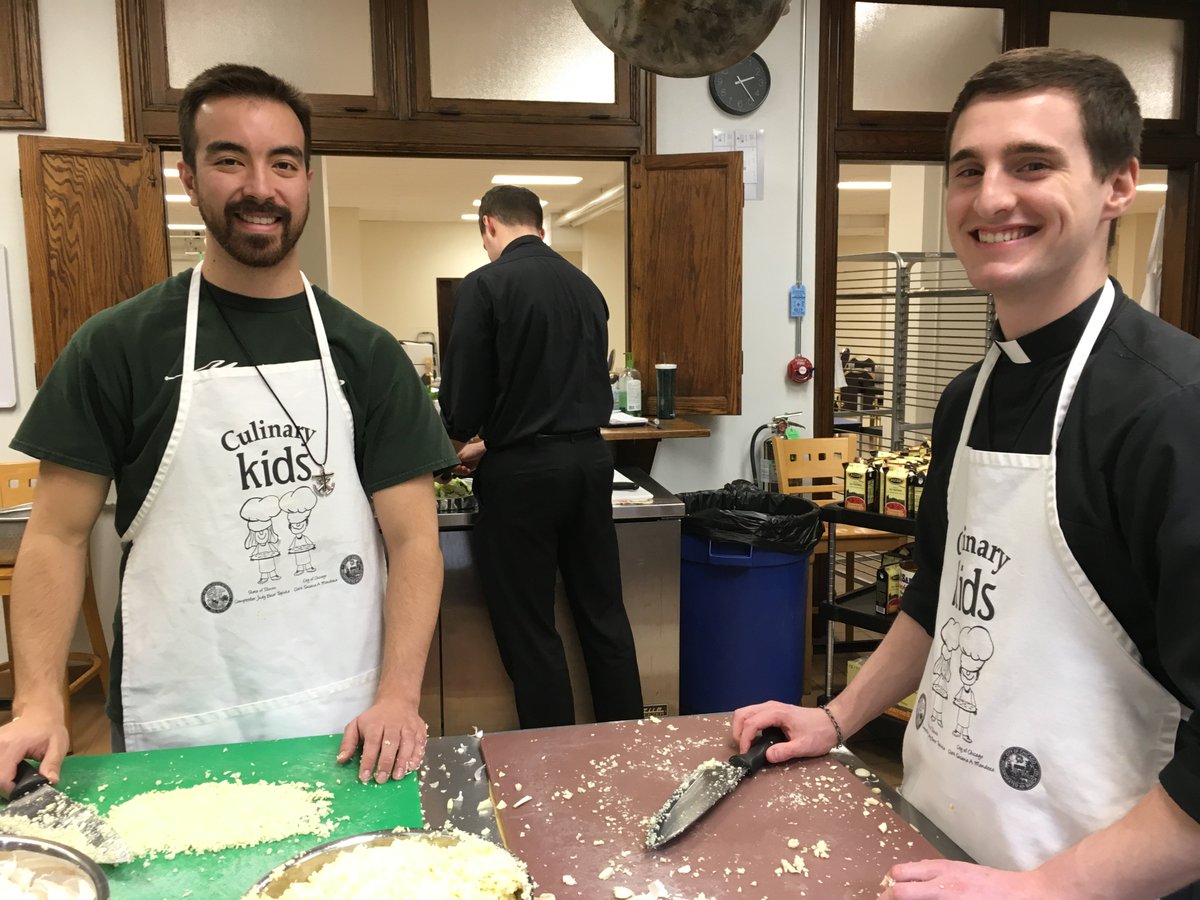 SrLilChef's tweet photo. So excited to celebrate #StJoseph on Saturday! Join us @OLAMission from Noon-4:00 p.m. Thanks to our friends @MoreauSeminary and @FerrisState #NewmanCatholicCenter for helping with Day 1 of prep! https://t.co/HjtHzOyLQh