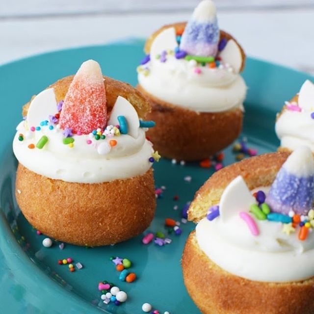 jensoltys's tweet photo. Unicorn donut holes! If you're looking for magical treats to make for a party, these cuties only take about 20 minutes. Find this no-bake dessert on the blog! ⠀
⠀
#unicorn #unicorns #donuts #treats #magical #nobake #buzzfeast #wprecipemaker #cutefood https://t.co/hGCYJeWlO6 https://t.co/livYem7EGx