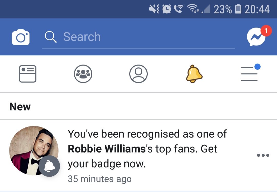leah_close's tweet photo. @robbiewilliams @poppapete299 just received the best notification EVER....😍😘😍😘😍😘 https://t.co/kxE4L08F6S